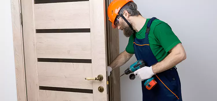 Replace Internal Door Handle with Lock New Haven